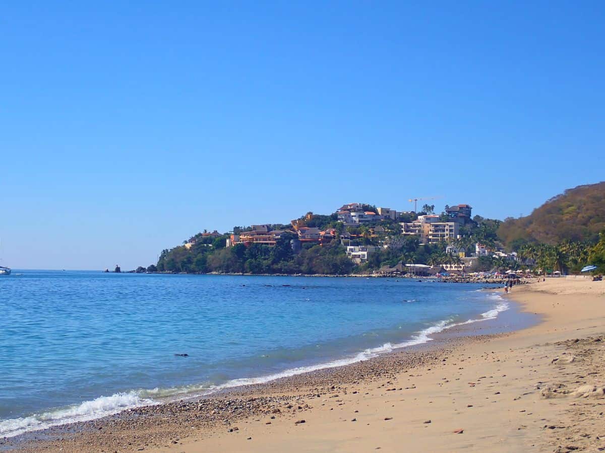 Beautiful beach views in La Cruz de Huanacaxtle, on the northern side of Banderas Bay