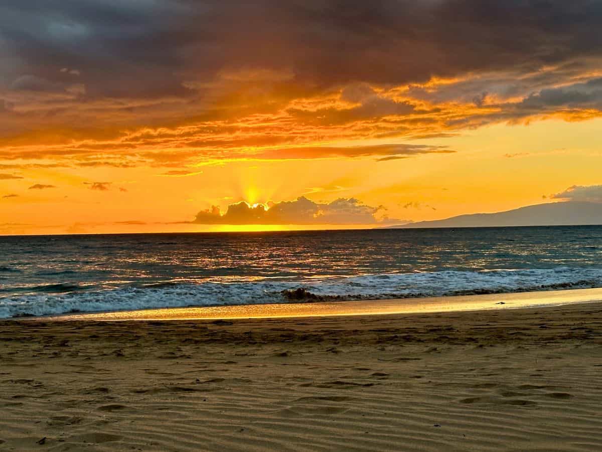 A stunning beach sunset at Kamaole I in Kihei